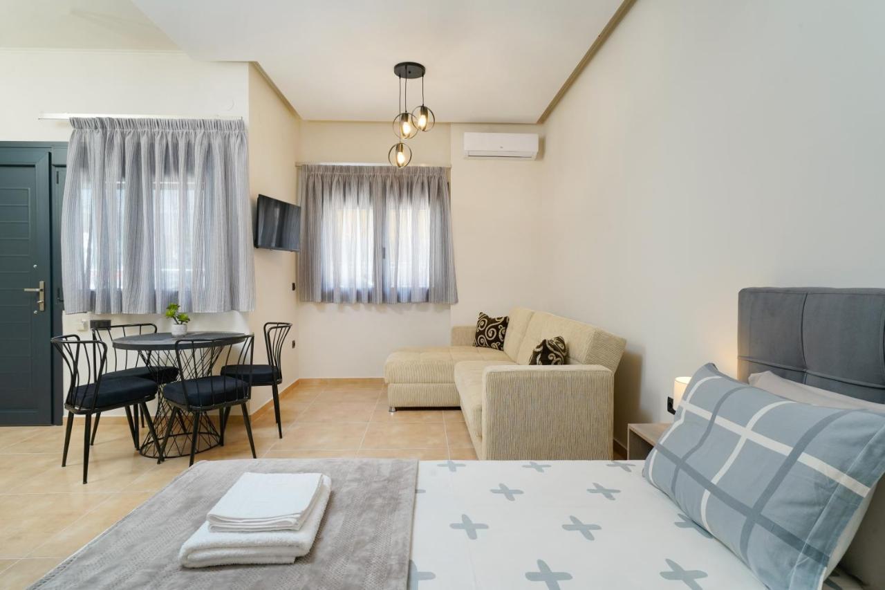 Giorgio Suites Аспровалта Екстериор снимка