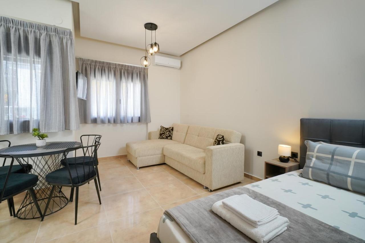 Giorgio Suites Аспровалта Екстериор снимка