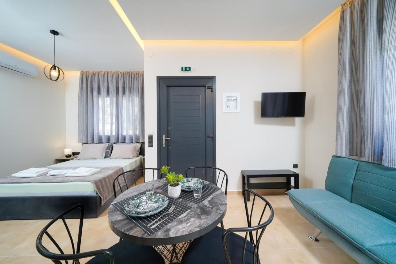 Giorgio Suites Аспровалта Екстериор снимка